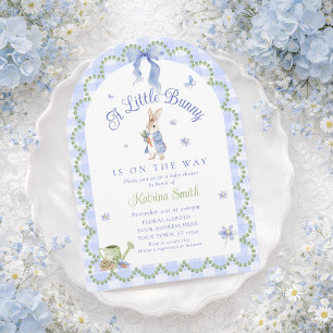 Blaue Häschen Gingham-Baby-Party Einladung