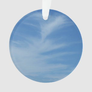 Blaue Himmel mit weißen Wolken Abstrakte Naturfoto Ornament