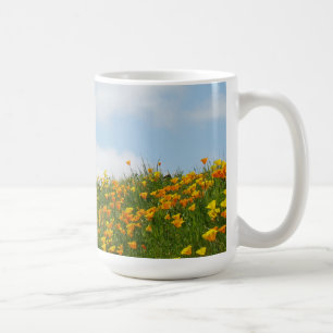 Blaue Himmelswolken Mohnblume Blume Tasse