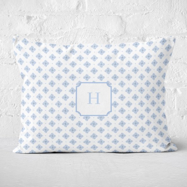 Blaue Hortensien-Blütenmonogramm   Dekokissen (Hydrangea Petal Blue Monogram Lumbar Pillow)