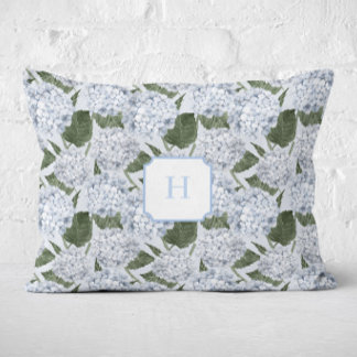 Blaue Hortensien-Garten-Monogramm   Dekokissen