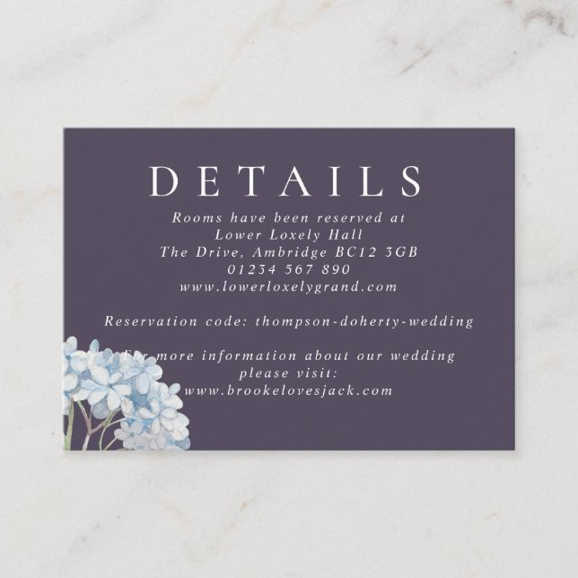 Blaue Hydrangeas und Hochzeitsdetails Begleitkarte (Vorderseite)