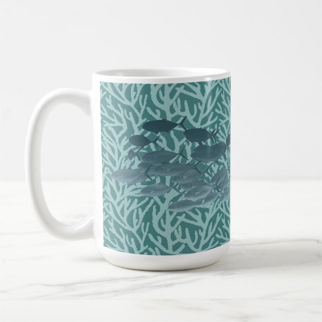 Blaue Koralle und eine Fischschule Kaffeetasse (Links)