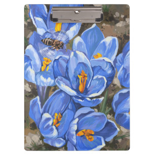 Blaue Krokus und eine Biene Klemmbrett