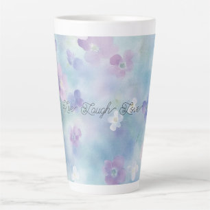 Blaue Lavendel Weiße Lila Blumen Milchtasse