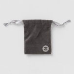 Blaue leere schlichte DIY addieren Keramikornament<br><div class="desc">Blaue leere schlichte DIY addieren Textzitat-Foto-Bild Art: Wunderbare Familien-Erinnerungen der ovalen Verzierungs-Gefangennahme mit einer personalisierten Keramikverzierung. Fügen Sie Ihre LieblingsFotos, Bilder und persönliche Mitteilung beiden Seiten dieser Verzierung hinzu. Ein Strang des Goldfadens macht es einfach, dieses fantastische Andenken anzuzeigen. Höhe: 3, 32 Zoll Breite: 2, 37 Zoll Gewicht: 1, 5...</div>