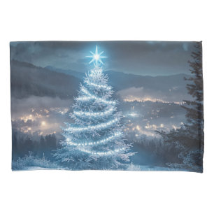 Blaue leuchtende Weihnachtsbaum-Winternacht Kissenbezug