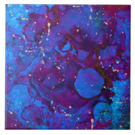 Blaue lila Alkoholfarbe mit Imitaten goldene Splin Fliese