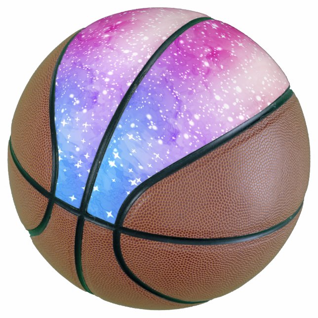 Blaue lila Sternengalaxie Basketball (angewinkelt)