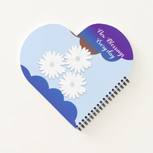 Blaue Lila Wolke mit weißer Blume Notizbuch