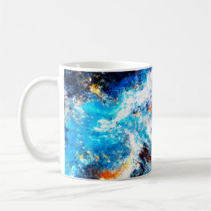 Blaue Meereswelle. Künstlerische Splash von hellen Kaffeetasse