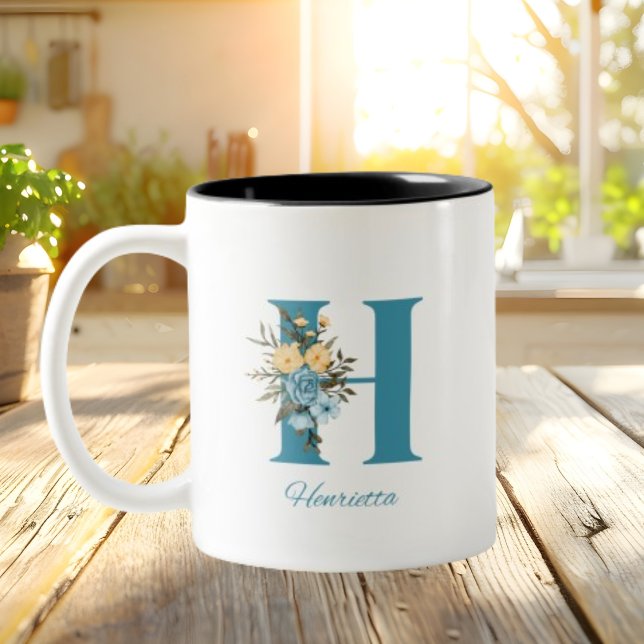 Blaue Minimalistische florale Tasse (Von Creator hochgeladen)