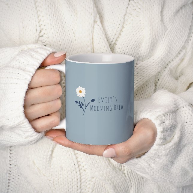 Blaue minimalistische Gänseblümchen & Text Moderne Kaffeetasse (Von Creator hochgeladen)
