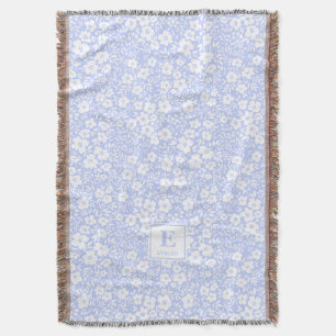 blaue monogrammierte Decke