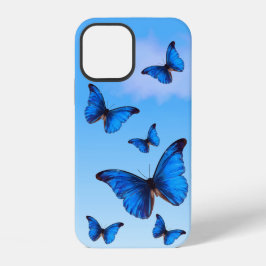 Blaue Morpho Schmetterlinge fliegen in Sky iPhone 13 Hülle