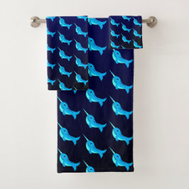 Blaue Narwalmuster auf Navy Blue Cartoon Badhandtuch Set