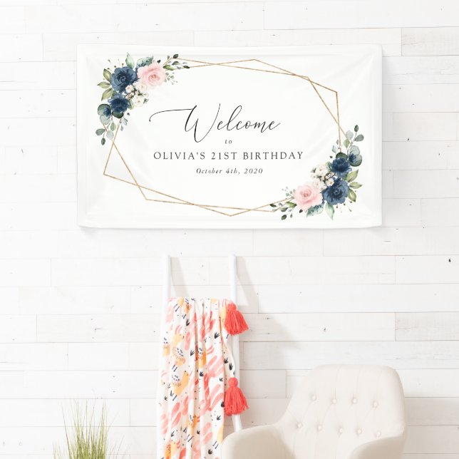 Blaue Navy Blumen, rosa Blume, GeburtstagsWillkomm Banner (Insitu)