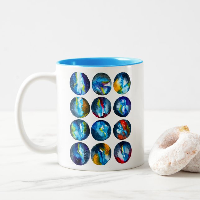 Blaue Nebel Zweifarbige Tasse (Mit Donut)
