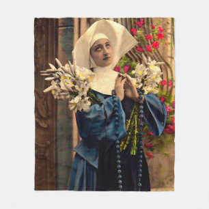 Blaue Nonne um 1910 Fleecedecke