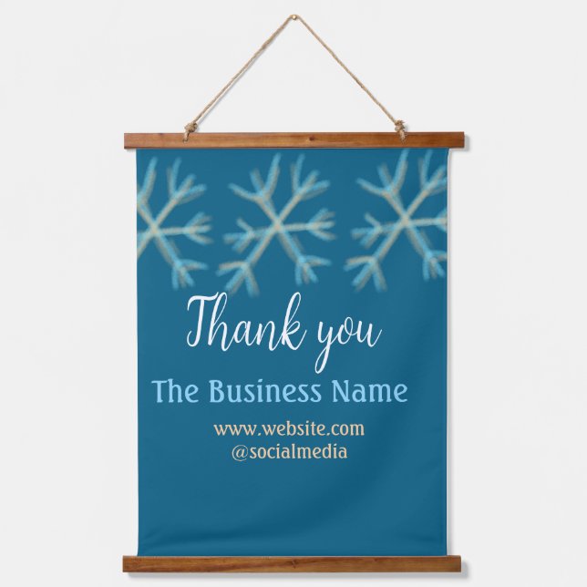 Blaue Orangenschneeflocken geben den Namen Weihnac Wandteppich Mit Holzrahmen (Vorderseite)