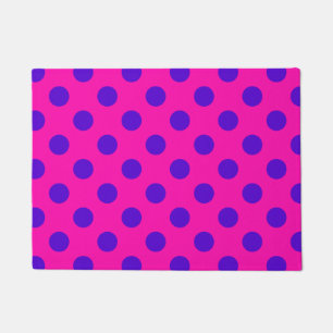 Blaue Polka-Punkte auf Fuchsia Fußmatte