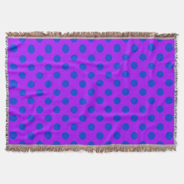 Blaue Polka Punkte auf lila Decke (Vorderseite)