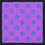 Blaue Polka Punkte auf lila Steinuntersetzer<br><div class="desc">Blaue Polka Punkte auf lila</div>