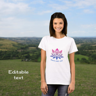 Blaue rosa Lotusblume mit individuellem Text T-Shirt
