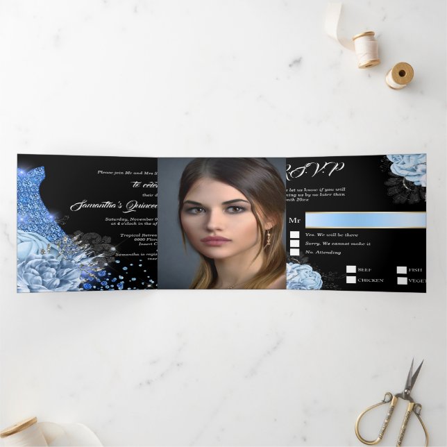 Blaue Rose FOTO Quinceanera Blumen Glitzer Dreifach Gefaltete Einladung (Innenseite)