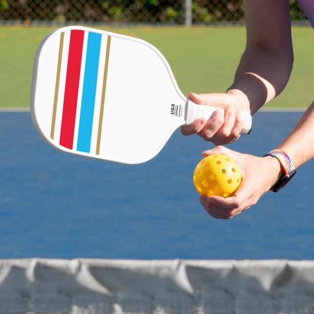 Blaue rote Himmelsblau Top-Racing-Streifen auf wei Pickleball Schläger (InSitu)