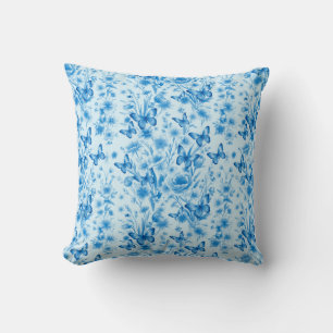 Blaue Schmetterlinge und Blumen Kissen