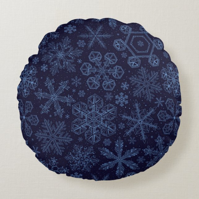 Blaue Schneeflocken Rundes Kissen (Vorderseite)
