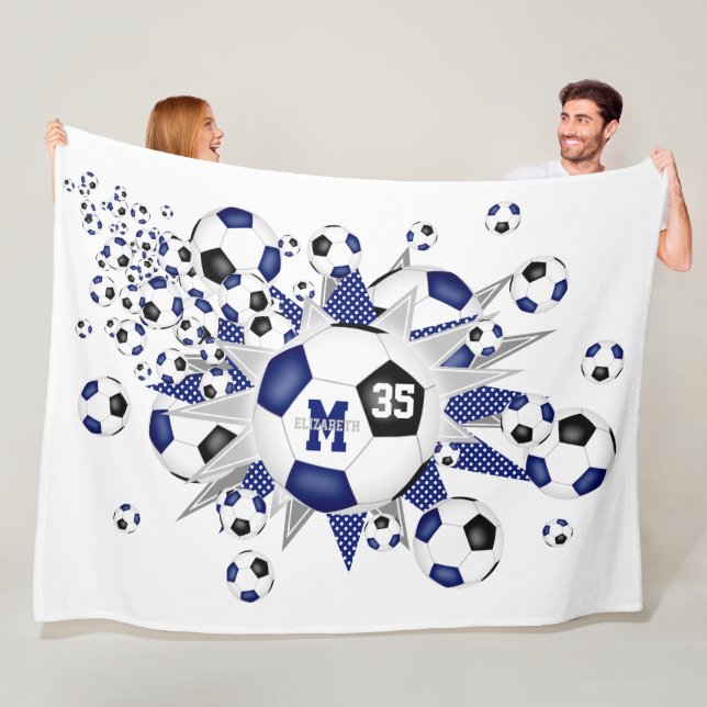 Blaue schwarze Fußballbälle Stars Mädchen nennen Fleecedecke (Beispiel)
