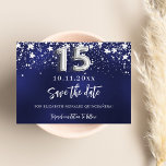 Blaue Sterne Quinceanera Save The Date<br><div class="desc">Ein modernes und elegantes Save the Date für eine Quinceañera,  15. Ein marineblau mit silbernen Imitaten dekorierter Hintergrund. Personalisieren und fügen Sie Datum und Namen hinzu. Die blaue Farbe ist ungleichmäßig. Der Text: Save the Date ist mit einem großen angesagten,  handgeschriebenen Stilskript geschrieben.</div>