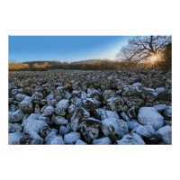 Blaue Stunde in der vulkanischen Region Frankreich