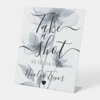 Blaue transparente Blumen Kalligrafie Mach ein Fot Sockelschild