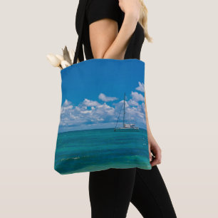 Blaue tropische Bucht-Seelandschaft