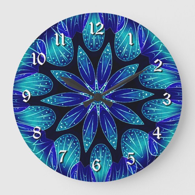 Blaue und Aquamarine Petals Mandala Große Wanduhr (Vorderseite)