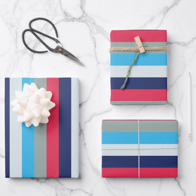 Blaue und Burgunder Streifen Geschenkpapier Set (Vorderseite)