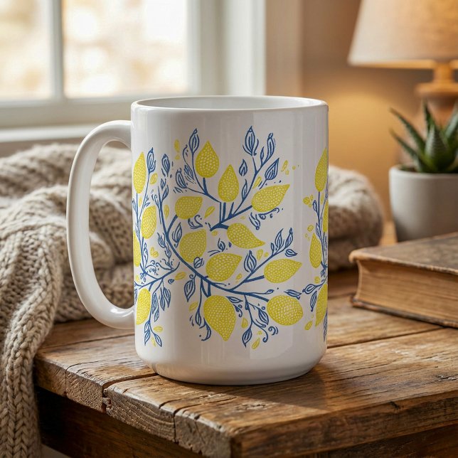 Blaue und gelbe erfrischende Zitronenweine Kaffeetasse (Blue and yellow refreshing lemon vines coffee mug.)