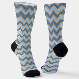 Blaue und goldene Socken mit Zickzack-Muster, nach