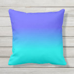 Blaue und helle Neonaqua Ombré Schatten-Neonfarbe Kissen<br><div class="desc">Blaue und helle Neonaqua Ombré Schatten-Neonfarbe verblassen Neonaqua,  Neonblau,  blaues Neon,  ombre Schatten,  Farbe verblassen,  Neon,  Blau,  ombre,  Schatten,  Farbe,  verblassen,  der Trend,  hell,  Leuchtstoff,  Leuchtmarker,  Schule,  Kinder,  Spaß,  Schlafsaal,  Dekor,  Tönung,  helles Neonblau,  helles Blau,  verblaßte,  verblaßte Farbe,  Neonblau verblassen,  Neonaqua verblassen,  blauer Neonschatten,  Neonaquaschatten</div>