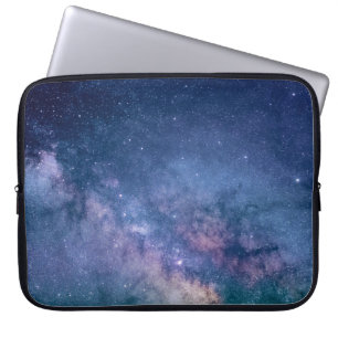 Blaue und lila Galaxie Laptopschutzhülle