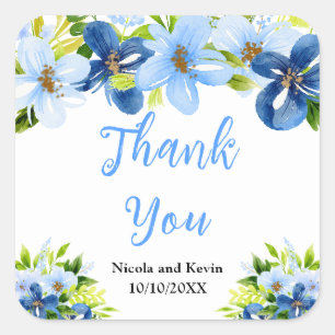 Blaue und marineblaue Blumen mit Laub  Quadratischer Aufkleber