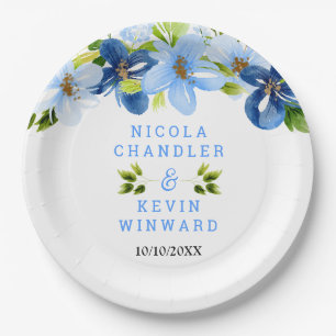 Blaue und marineblaue Blumen mit Laubwerk Pappteller