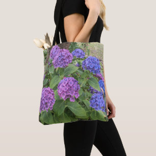 Blaue und rosa Hortensienblüten Floral