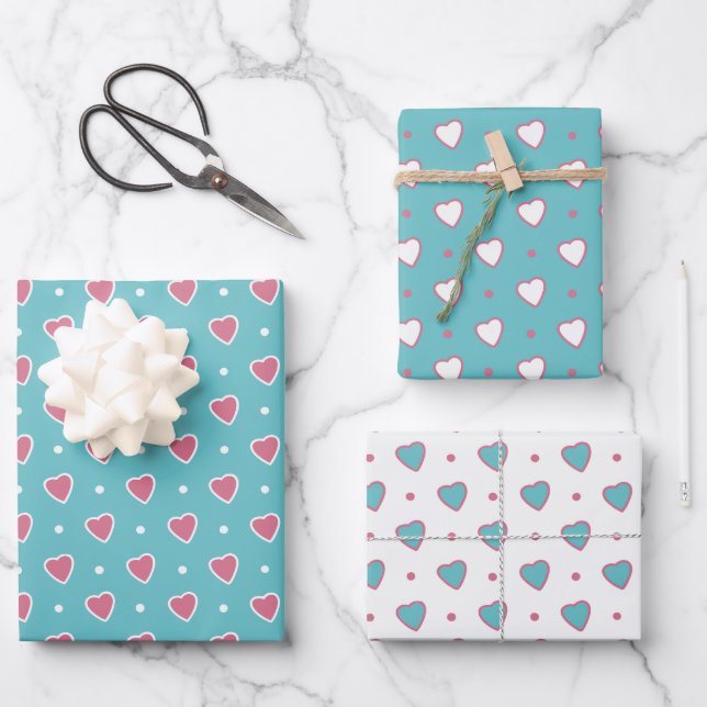 Blaue und rosafarbene Polka-Dots und HerzValentine Geschenkpapier Set (Vorderseite)