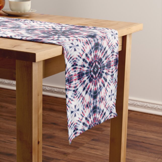 Blaue und rote Gefärbte Krawatte Mittelgroßer Tischläufer (Beispiel)