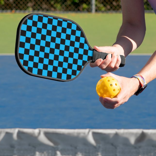 Blaue und schwarze karierte Drucke Pickleball Schläger (InSitu)