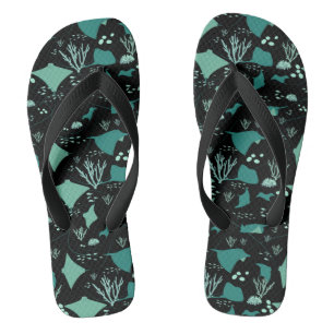 Blaue und schwarze Rochen und Korallenriff drucken Flip Flops
